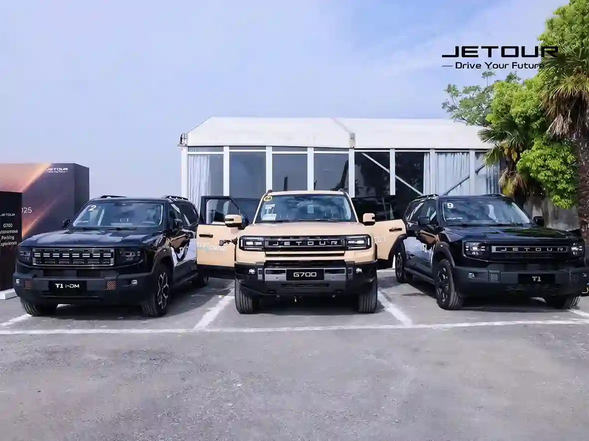 Новость JETOUR (JETOUR провёл глобальный тест-драйв новых моделей в Шанхае)